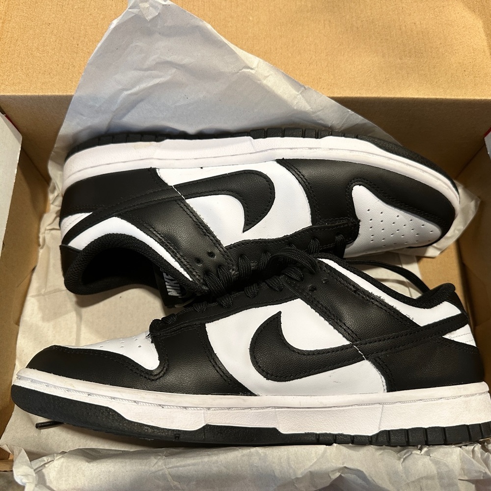 Nike Dunk Low White Black